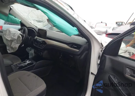 2022 Ford Escape Se z USA, uszkodzony, nr VIN 1FMCU9G68NUC02774